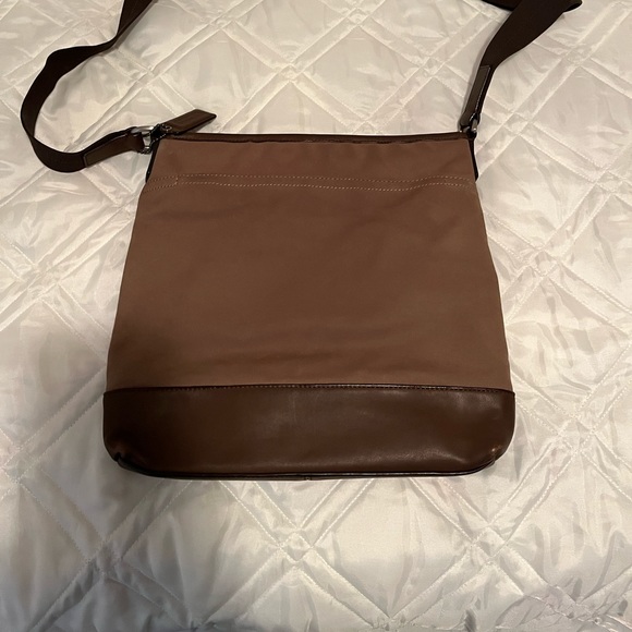 Coach Distressed CamdenTech canvas & leather messenger bag-Great all around bag - Picture 2 of 16